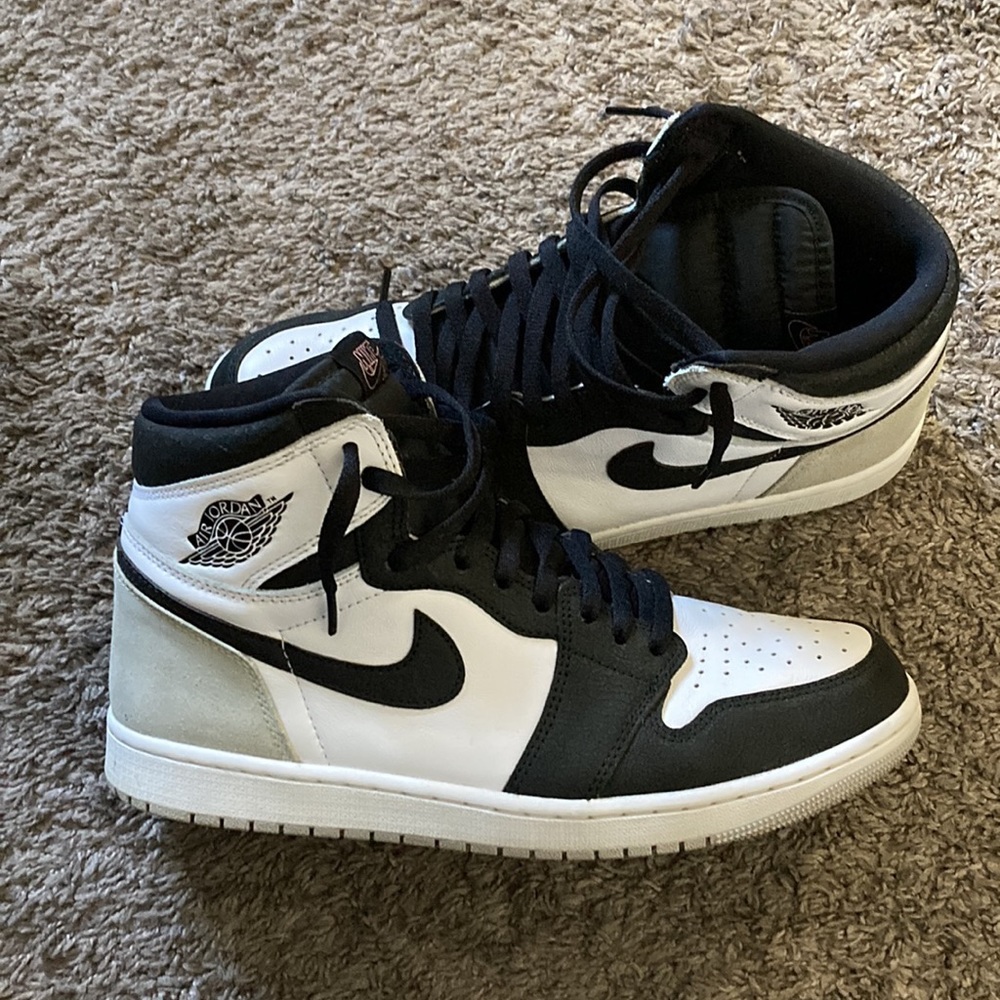 Nike Air Jordan 1 Retro OG High Stage Haze Bleached Coral Used Size 11